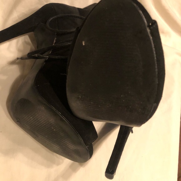 Just fab lace up booties sz 7 guc some wear - Picture 9 of 12